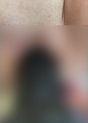 Download: GeileCelcha - Noppen-Dildo zweite Runde....