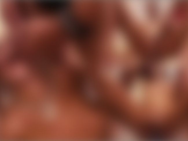 Download: GianinaTS - SKANDAL !!! Maulpiss - ANAL - Creampie !!!