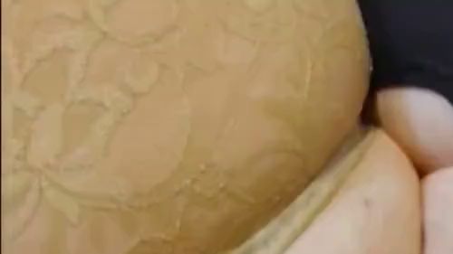 Download: Gingerred - Ich Wichse meine frisch rasierte Pussy