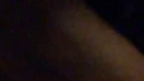 Download: Gingerred - Schmatzende Pussy beim fisten