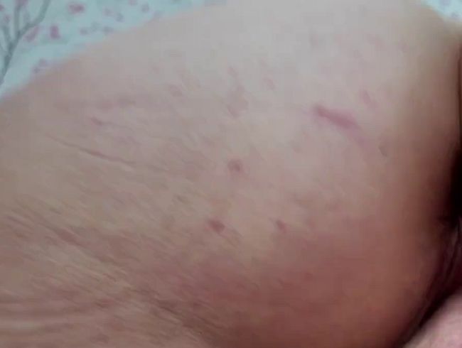 Download: Giovanni2389 - Ich ficke die Frau des Touristen hart. Ich spritze ihr eine große Ladung ab.