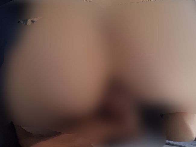 Download: Giovanni2389 - Ich habe Sex mit der Nachbarsschlampe, wie die kleine Füchsin es genießt, wenn ich sie auf alle Viere zwinge.