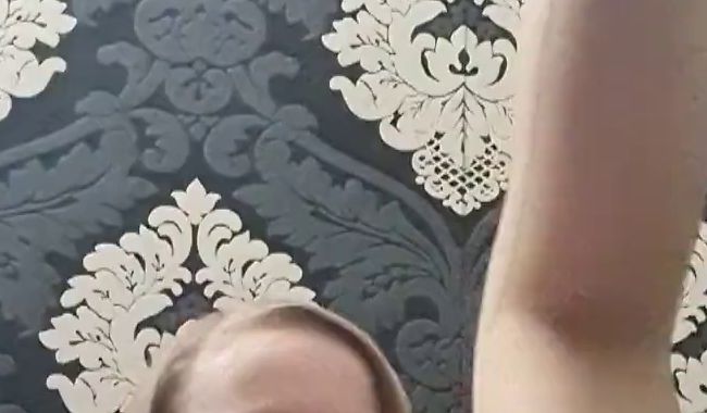 Download: Glory-Glasses - Versaute Milf will dich