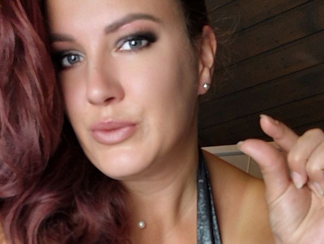 Download: Goddess_Violett - Wer hat den kleinsten Penis?