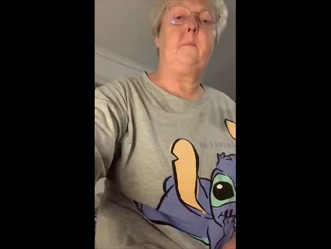 Download: Goldschatz59 - Was trage ich unter dem Shirt