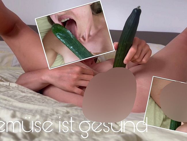 Download: Gym-Slave - Gemüse ist gesund: Erwischt bei der Selbstbefriedigung (Creampie, doppelte Penetration)