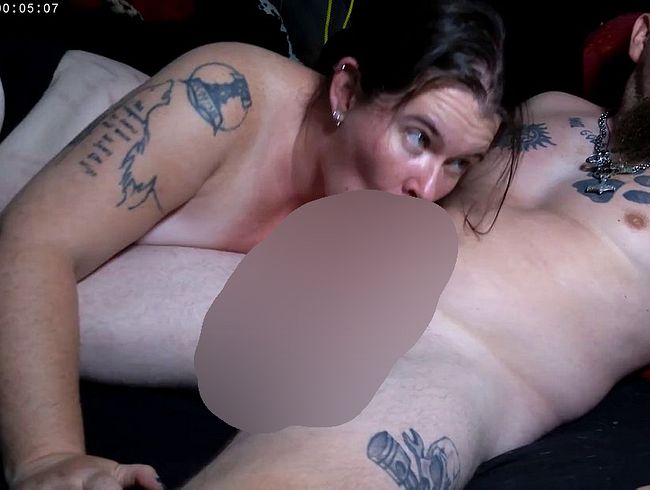 Download: HeissesRotkaeppchen - Mein Gesicht wird hart gefickt sabbern w*rgen geil