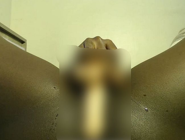 Download: Honey_Beez - Pussy Fiesta – schmutzige und freche kleine Ebenholz-Spritzerin