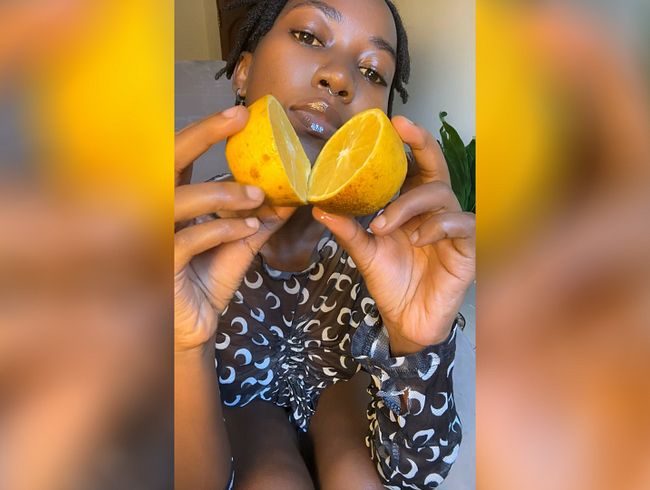 Download: Honey_Beez - Ebony Honeys sexy, saure und schmutzige Zitronen-Sperma-Fantasie