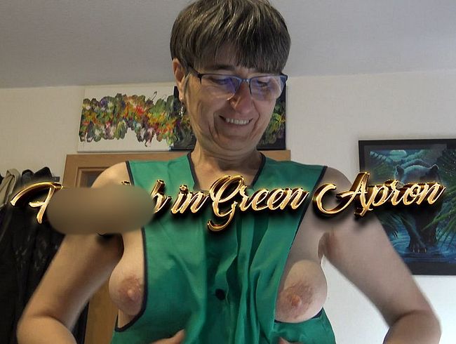 Download: Hot--Milf - Handjob in Green Apron
