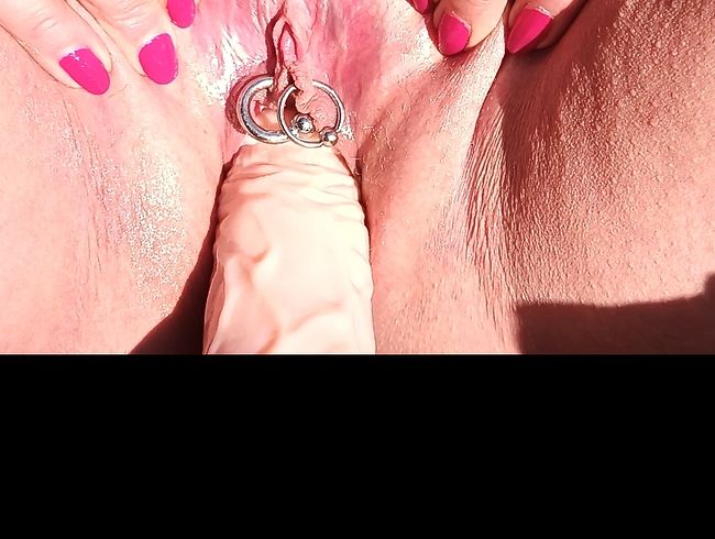 Download: HotSilli152 - Einlochen ist geil