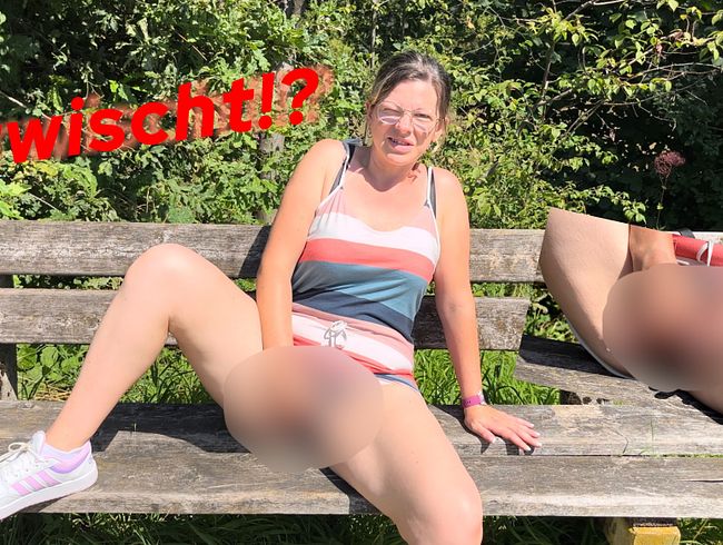 Download: Hot_Angel - 1.Mal Outdoor und gleich Erwischt!?