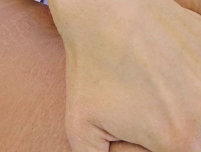 Download: Hot_Vamp89 - Lovely Finger