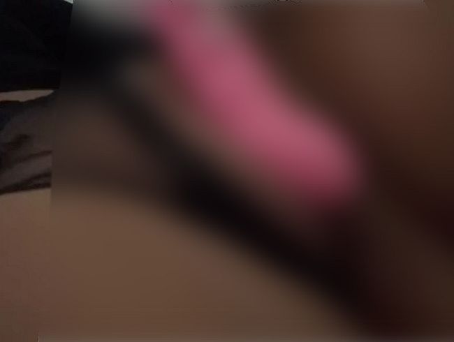 Download: Hottestlatina - Schau mir gut dabei zu wie ich mir den Dildo schiebe!