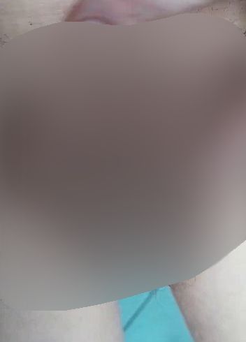 Download: Hotwetgirl89 - Nasses Schamhaar streicheln