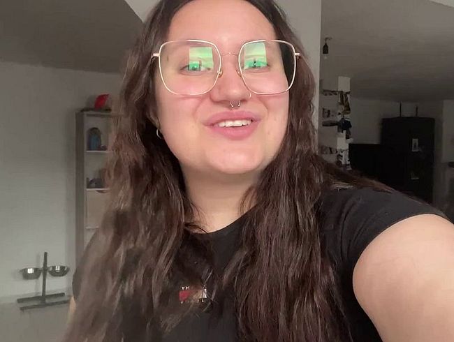 Download: Hotxluna - Hotxluna stellt sich kurz vor xoxo ?