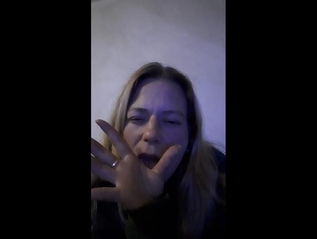 Download: HungrigesBiest - Lutschen lecken feucht machen