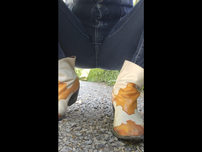 Download: HungrigesBiest - Neues Outfit sehe aus wie ne Prestwurst