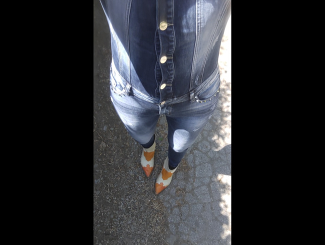 Download: HungrigesBiest - Neues Outfit sehe aus wie ne Prestwurst