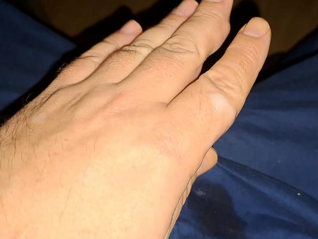 Download: Intimissimo-Micha - Die Hodenmilch muß raus