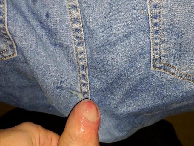 Download: Intimissimo-Micha - Ihre Jeanshose bewichst