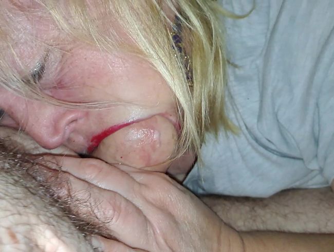 Download: Intimissimo-Micha - Blasschlampe Nicole ins Maul gefickt