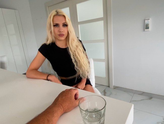 Download: JaneDavi - Mein 1. USER-DATE! OMG das hätte ich nicht gedacht …