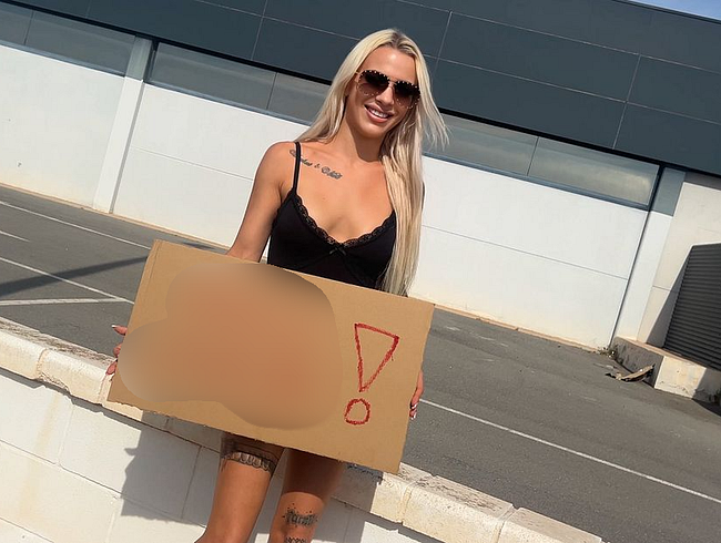 Download: JaneDavi - FREIFICK! Wer als erstes anhält, darf mich ficken