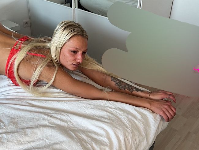 Download: Jasi69rr - Deepthroat Doggy Explosion!!!