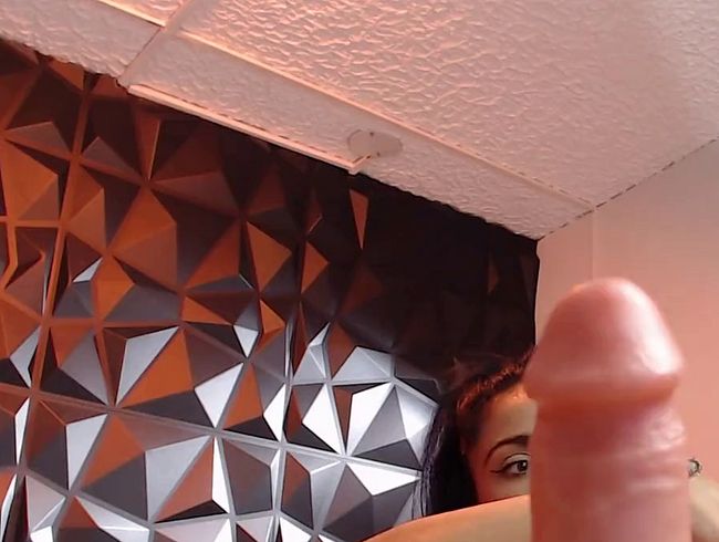 Download: JeniferLove - Masturbation mit meinem Dildo p2