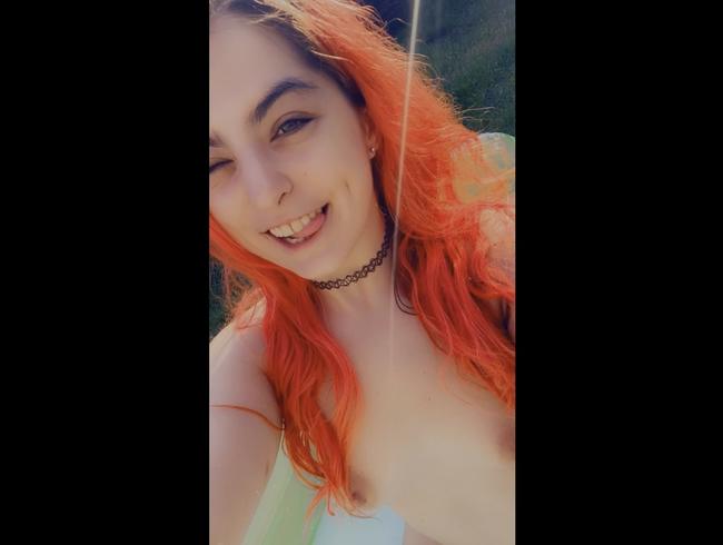 Download: JennyStyle - Nackt im Pool