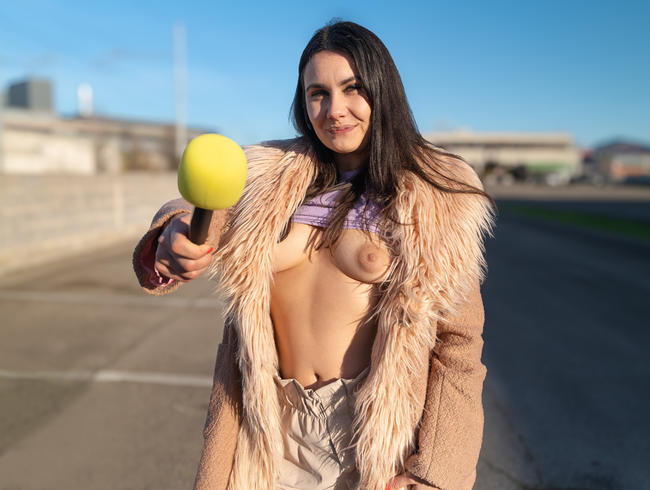 Download: Jenny_Stella  - Schwängerungstour 2024! 6 Männer nach Sperma gefragt! 