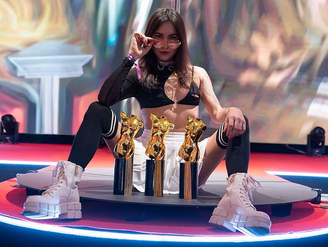 Download: Jenny_Stella - MEIN ABSCHIED! BEST OF VENUS 2025 – Danke & Tschüß!