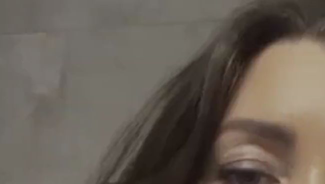 Download: Jessy_outside - Hey mein geiler Sklave ich wollte dir noch ein schönes WE wünschen ;)