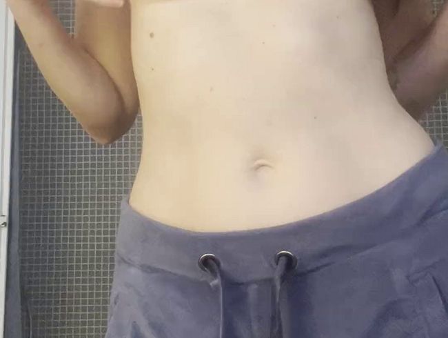 Download: Jessy_outside - Hi ich wollt grad duschen gehen, evtl möchtest du ja mitkommen? ;)