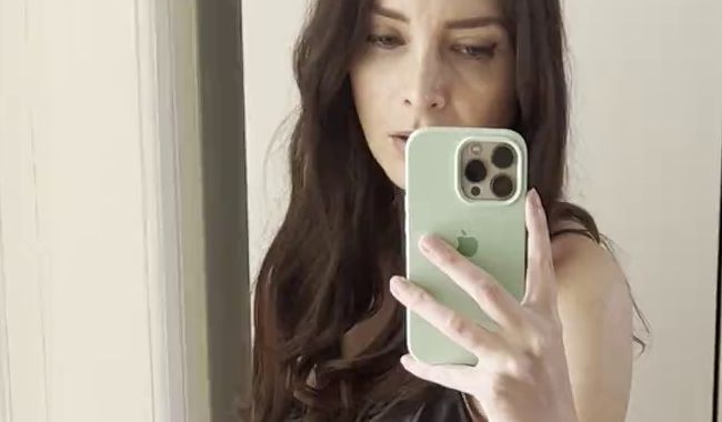 Download: Jessy_outside - Die notgeile Schwanzkatze schlägt wieder Alarm, ich brauche einen SCHWANZ!!!