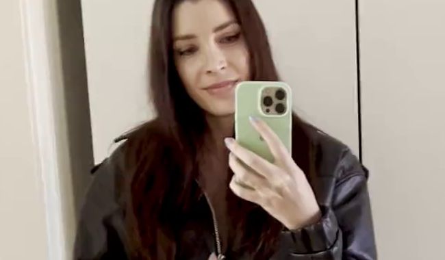 Download: Jessy_outside - Lack und Lederoutfit schreib mir doch gerne mal wie du es so findest? ;)