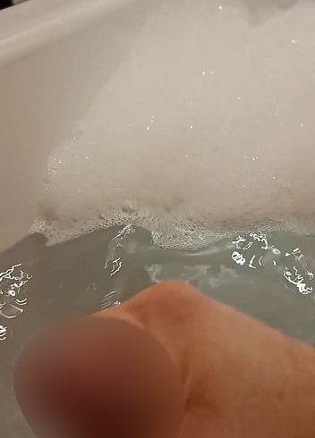 Download: John8927 - In der Wanne kommen