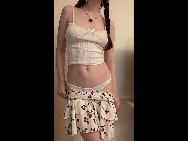 Download: Joline124 - Ich ziehe mich langsam aus