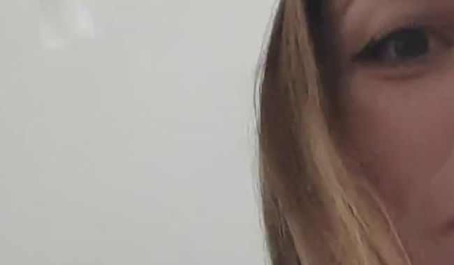 Download: Julia-Stein - Wieder mal Alleine zu hause, mag wer mich besuchen kommen ??