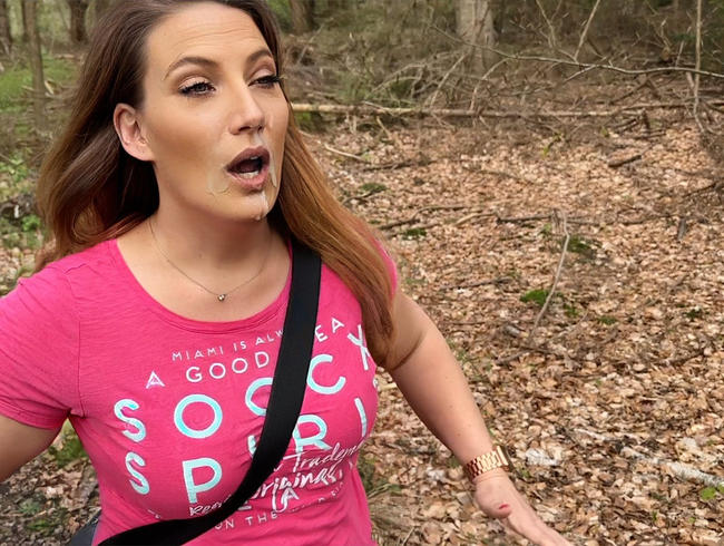 Download: Julia-Winter - Outdoor Spermafresse! Gesicht eingekleistert!