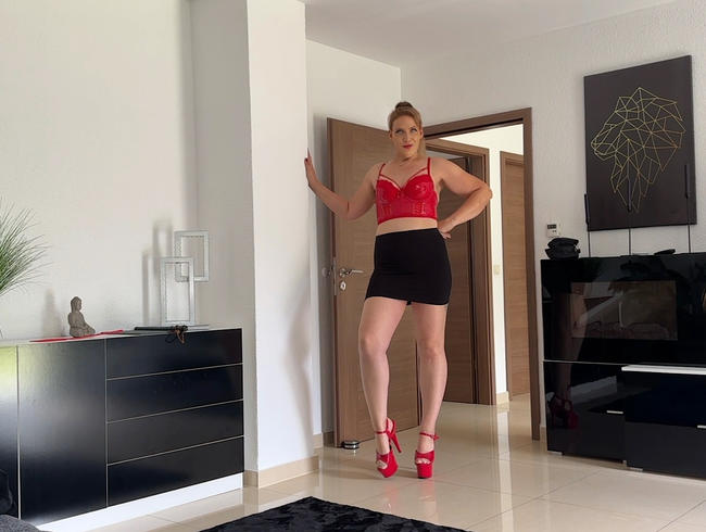 Download: Julia-Winter - Zu Krass! Strumpfhose zerrissen! Tief reingespritzt! FUCK!