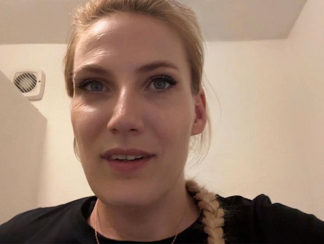 Download: Julia-Winter - Durchgeschwitzt im Gym! Trink aus der verschwitzten Pussy mein NS