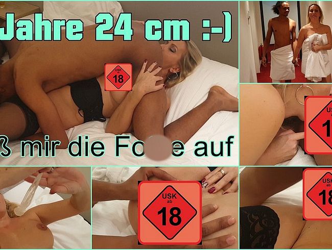 Download: JuliaPink - Junger schwarzer Riesenschwanz fickt mich geil durch