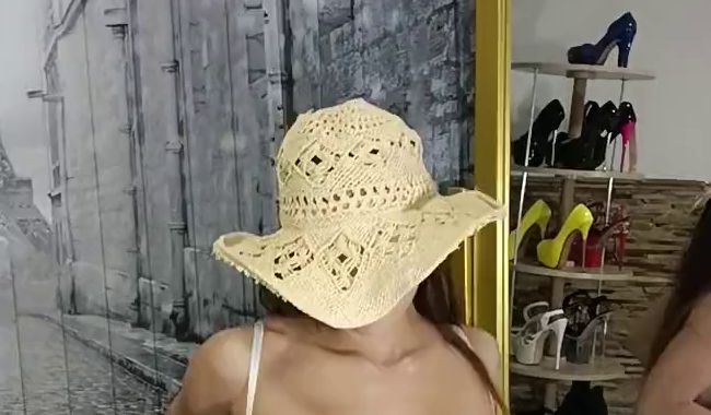 Download: JulieGambel - Cowgirl, Cowgirl