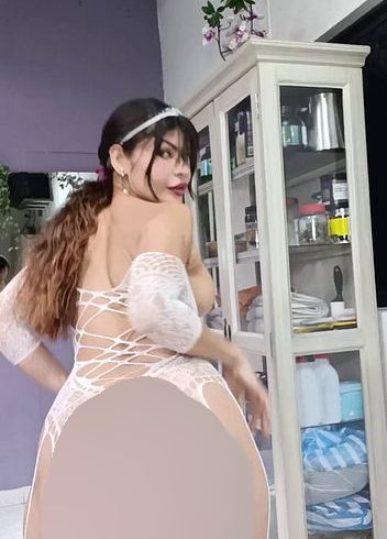 Download: JulieGambel - Putzfrau 3