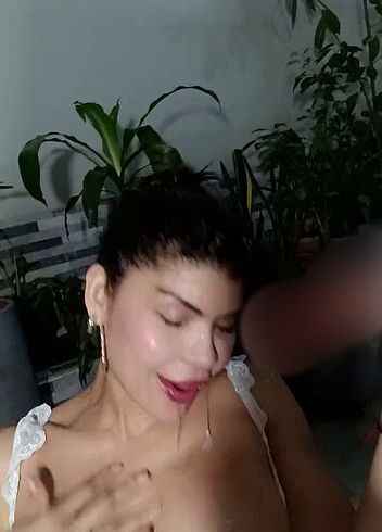 Download: JulieGambel - Tiefer Blowjob #3