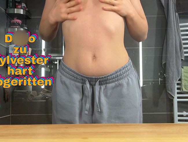 Download: Julix_may - Dildo zu Sylvester hart abgeritten