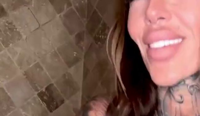 Download: KADA-LOVE - Geil in der Dusche! Ganz Privat!