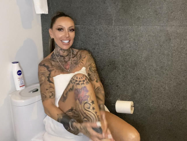 Download: KADA-LOVE - Boob job für meinen Jüngling